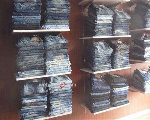 trigger jeans showroom
